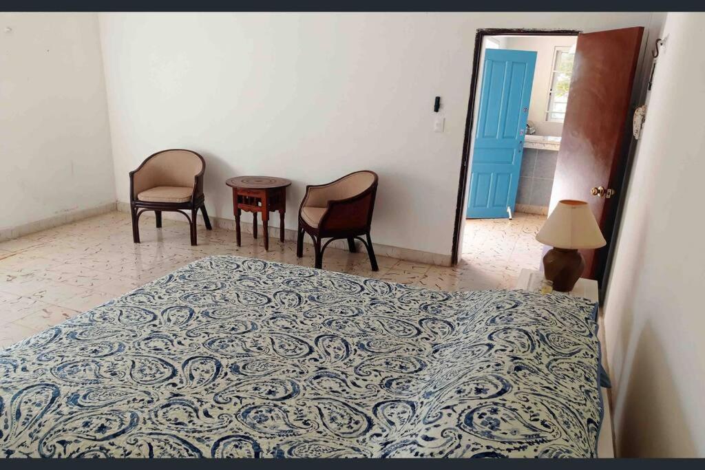 فيلا La Casa Amarilla Frente Al Mar تشيليم المظهر الخارجي الصورة