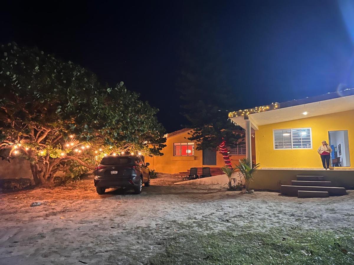 فيلا La Casa Amarilla Frente Al Mar تشيليم المظهر الخارجي الصورة